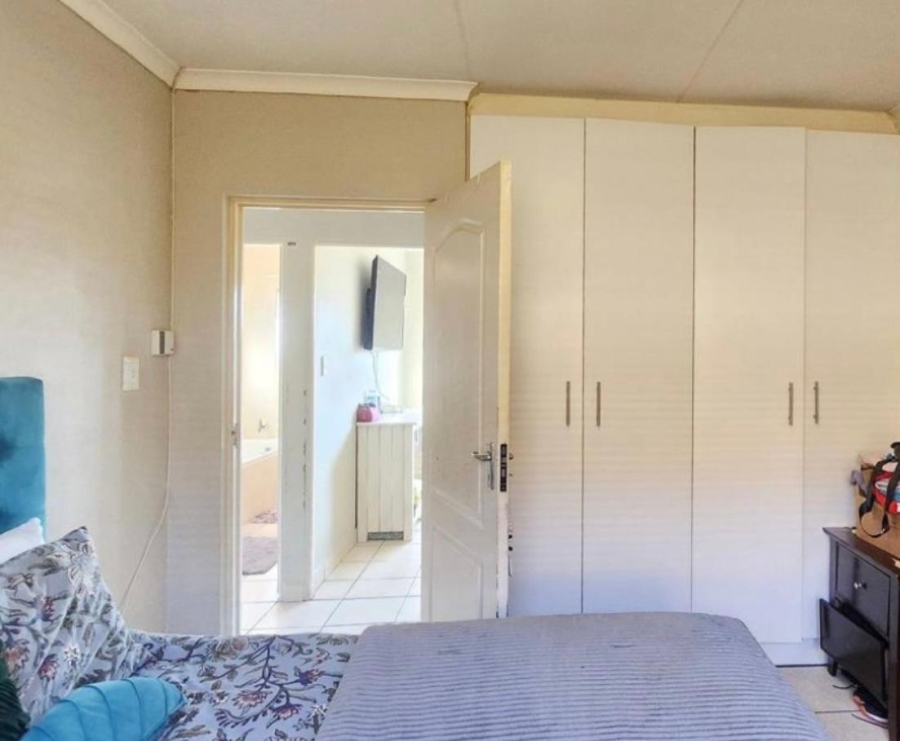 2 Bedroom Property for Sale in Campher Park Eastern Cape